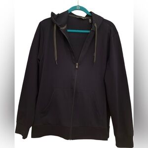 Izod men’s zipper front hoodie size M . Excellent condition.  Navy.